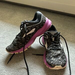 Brooks Launched 5 running shoes, size 8